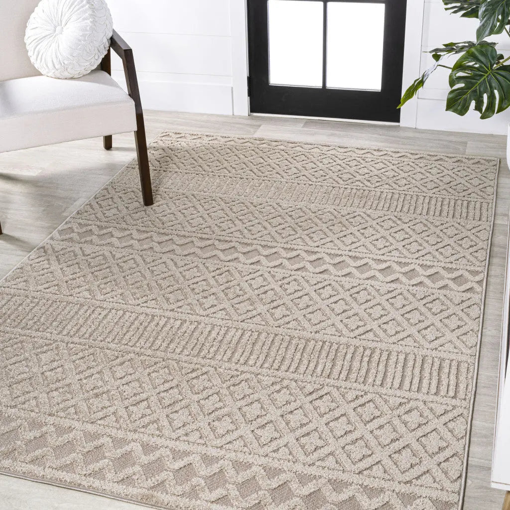 3' X 5' Beige And Gray Trellis Indoor Outdoor Area Rug - GreatEagleInc