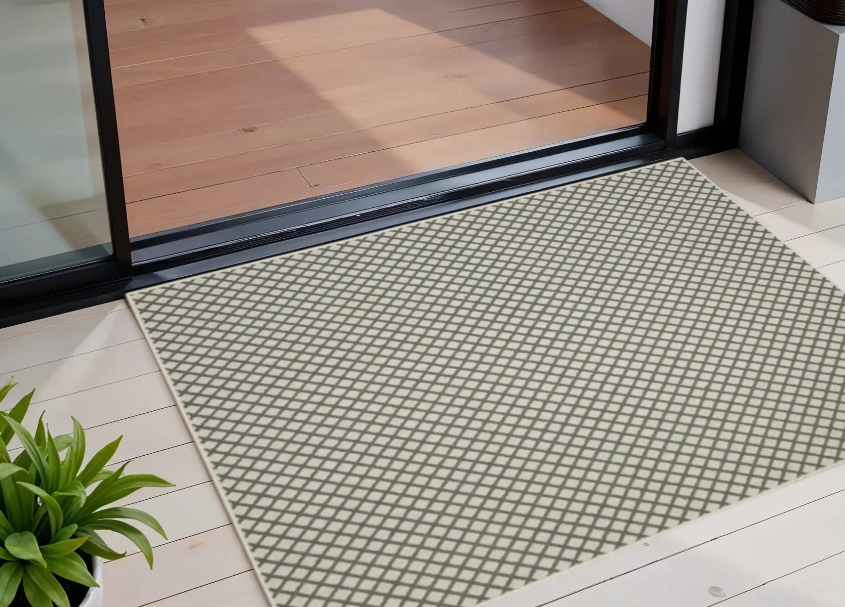 3' X 5' Beige Geometric Stain Resistant Indoor Outdoor Area Rug Homeroots Outdoor