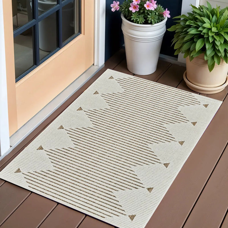 3' X 5' Beige and Brown Geometric Distressed Indoor Outdoor Area Rug Homeroots Outdoor