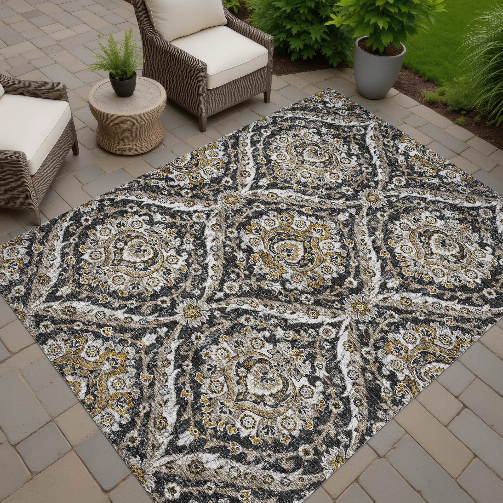 3' X 5' Black And Blue Floral Washable Indoor Outdoor Area Rug Homeroots Outdoor