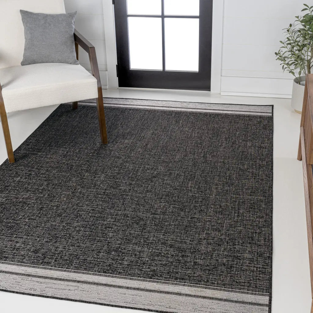 3' X 5' Black And Cream Indoor Outdoor Area Rug Homeroots Outdoor