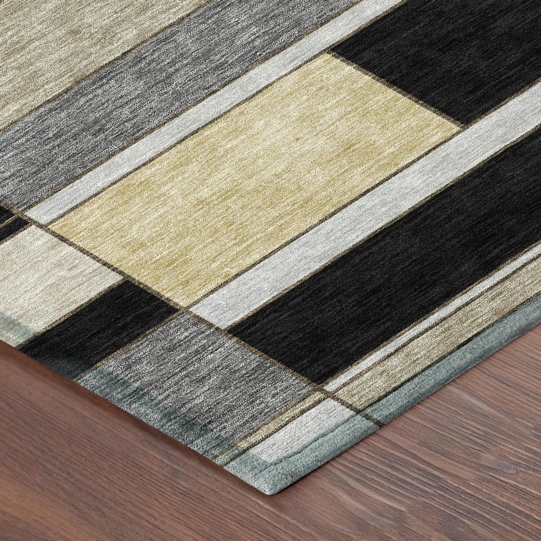 3' X 5' Black And Graphite Geometric Washable Indoor Outdoor Area Rug Homeroots Outdoor