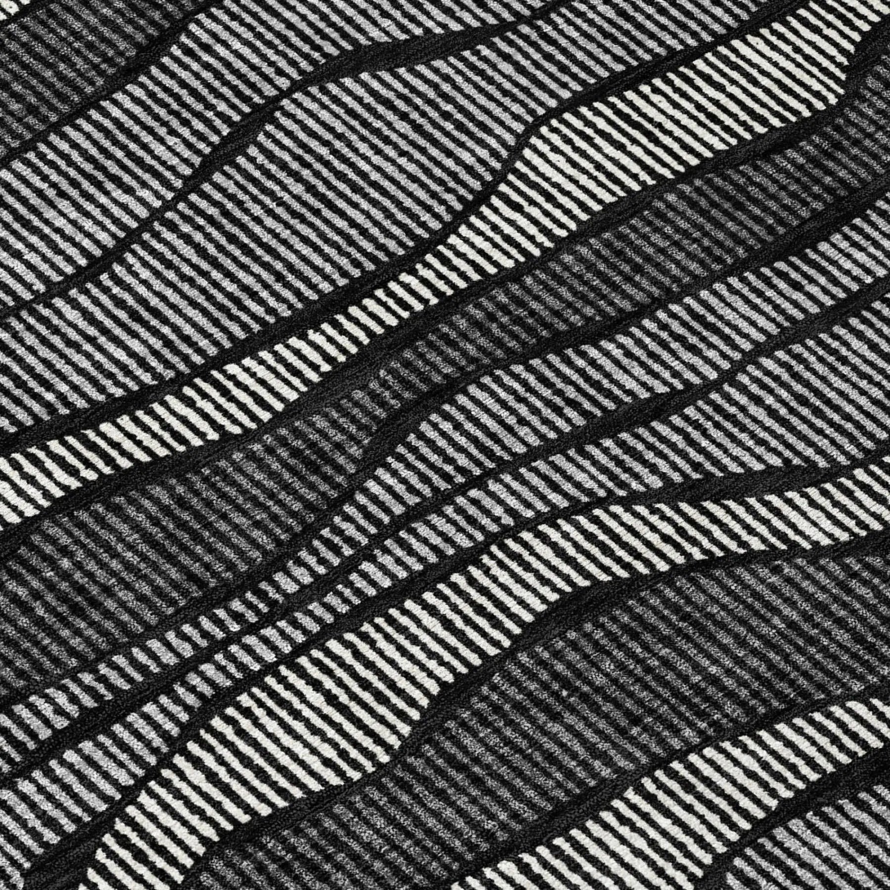 3' X 5' Black And Graphite Striped Washable Indoor Outdoor Area Rug Homeroots Outdoor