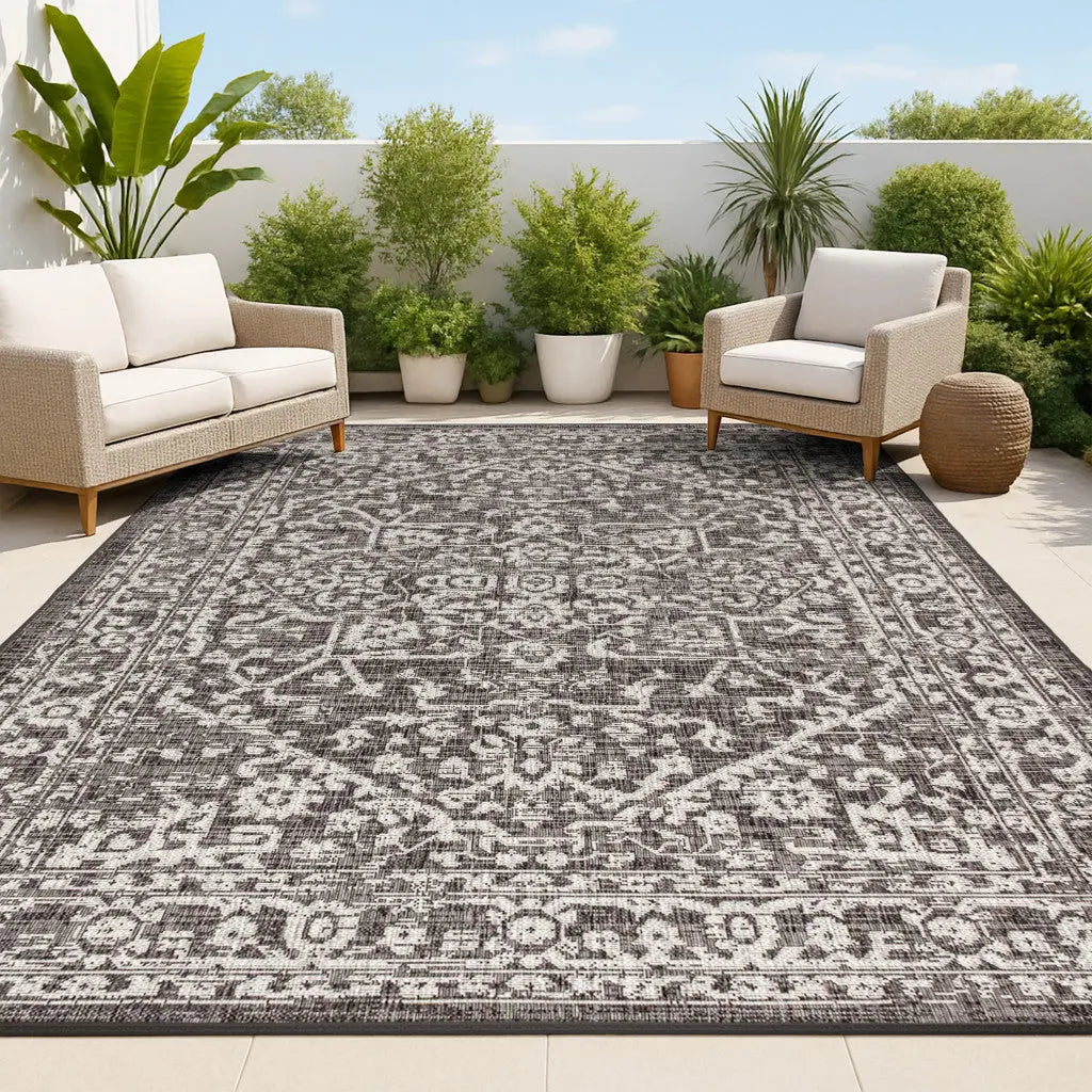 3' X 5' Black And Gray Medallion Indoor Outdoor Area Rug Homeroots Outdoor