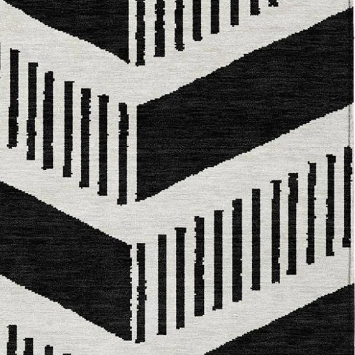 3' X 5' Black And Ivory Geometric Washable Indoor Outdoor Area Rug Homeroots Outdoor