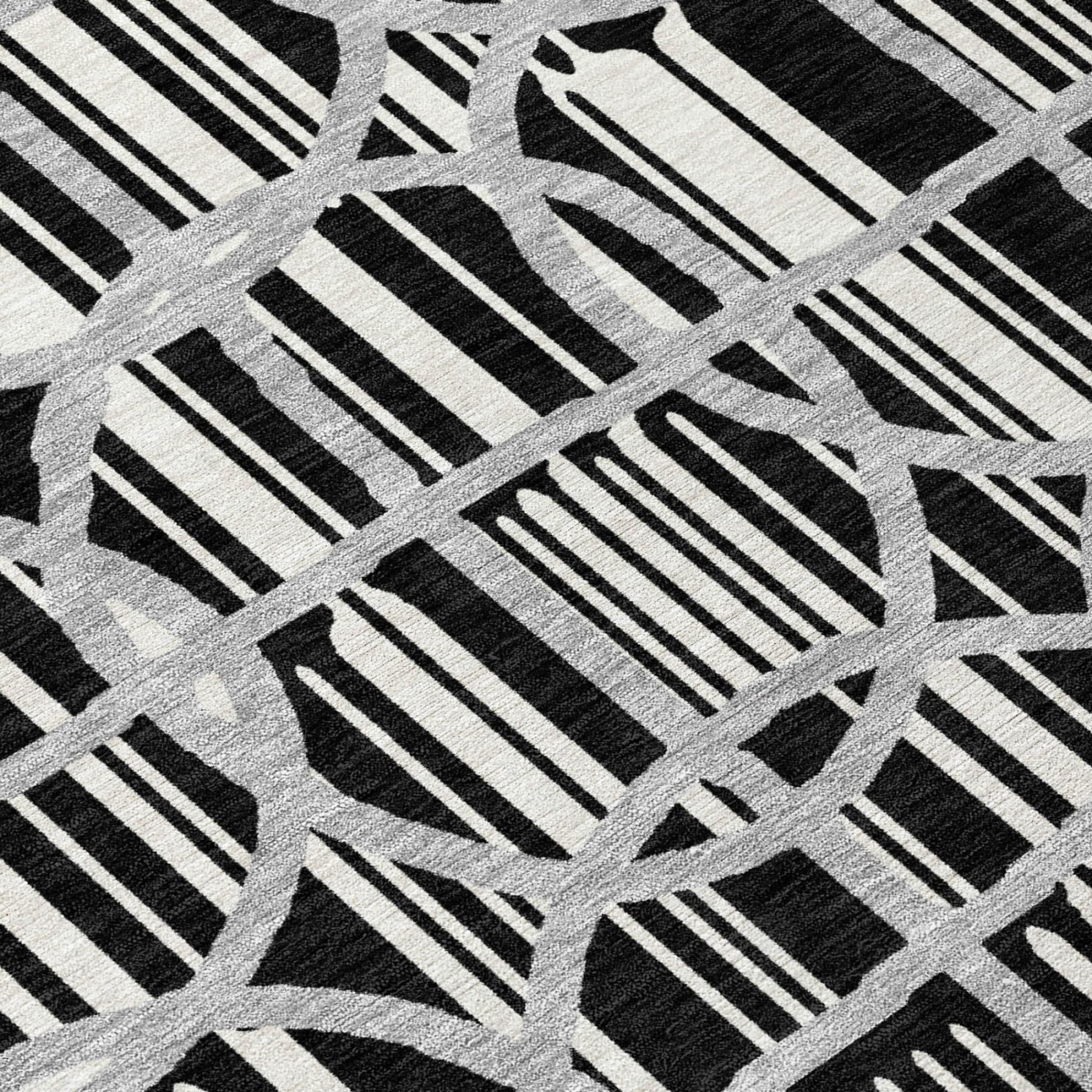 3' X 5' Black And Pewter Geometric Washable Indoor Outdoor Area Rug Homeroots Outdoor