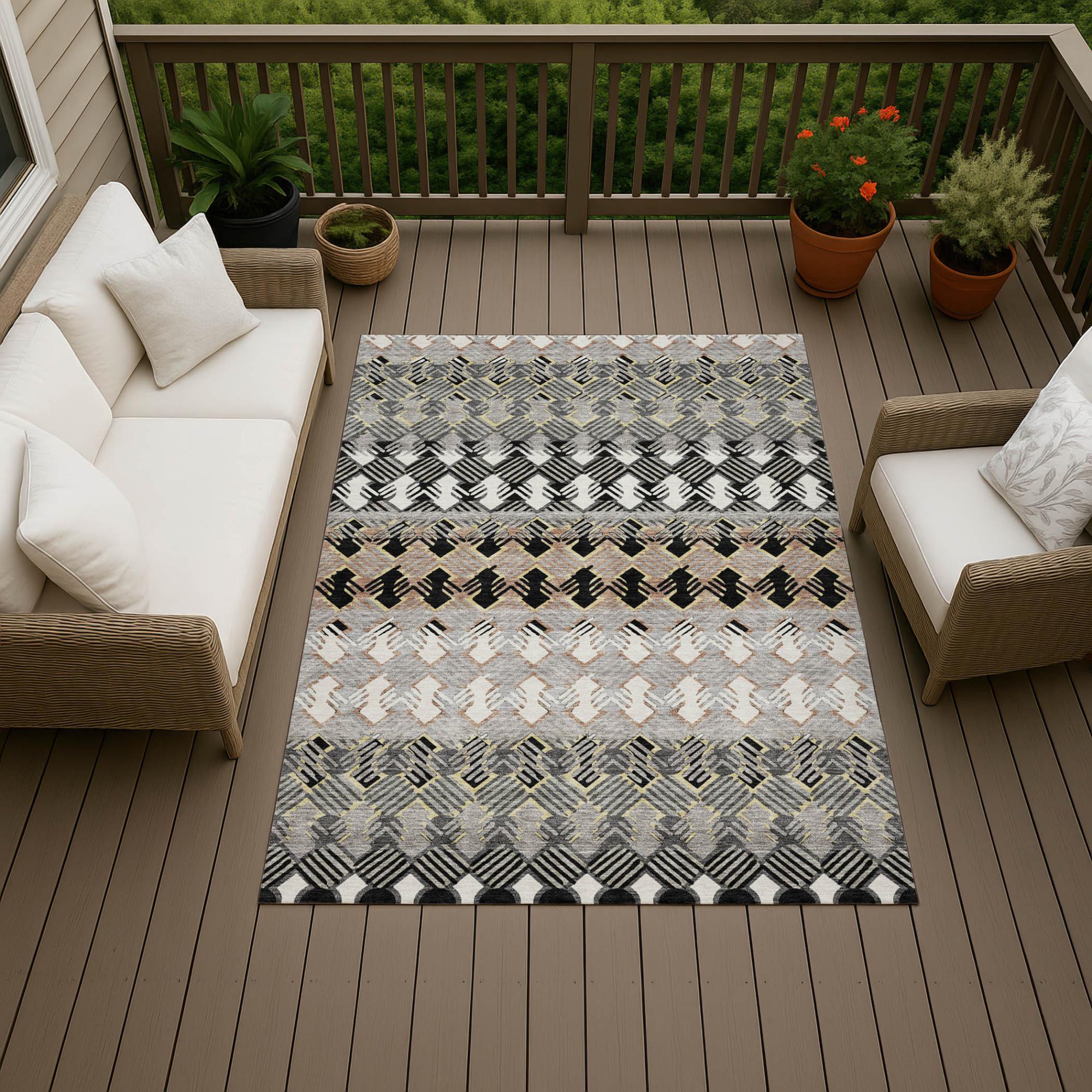 3' X 5' Black And Pewter Striped Washable Indoor Outdoor Area Rug Homeroots Outdoor