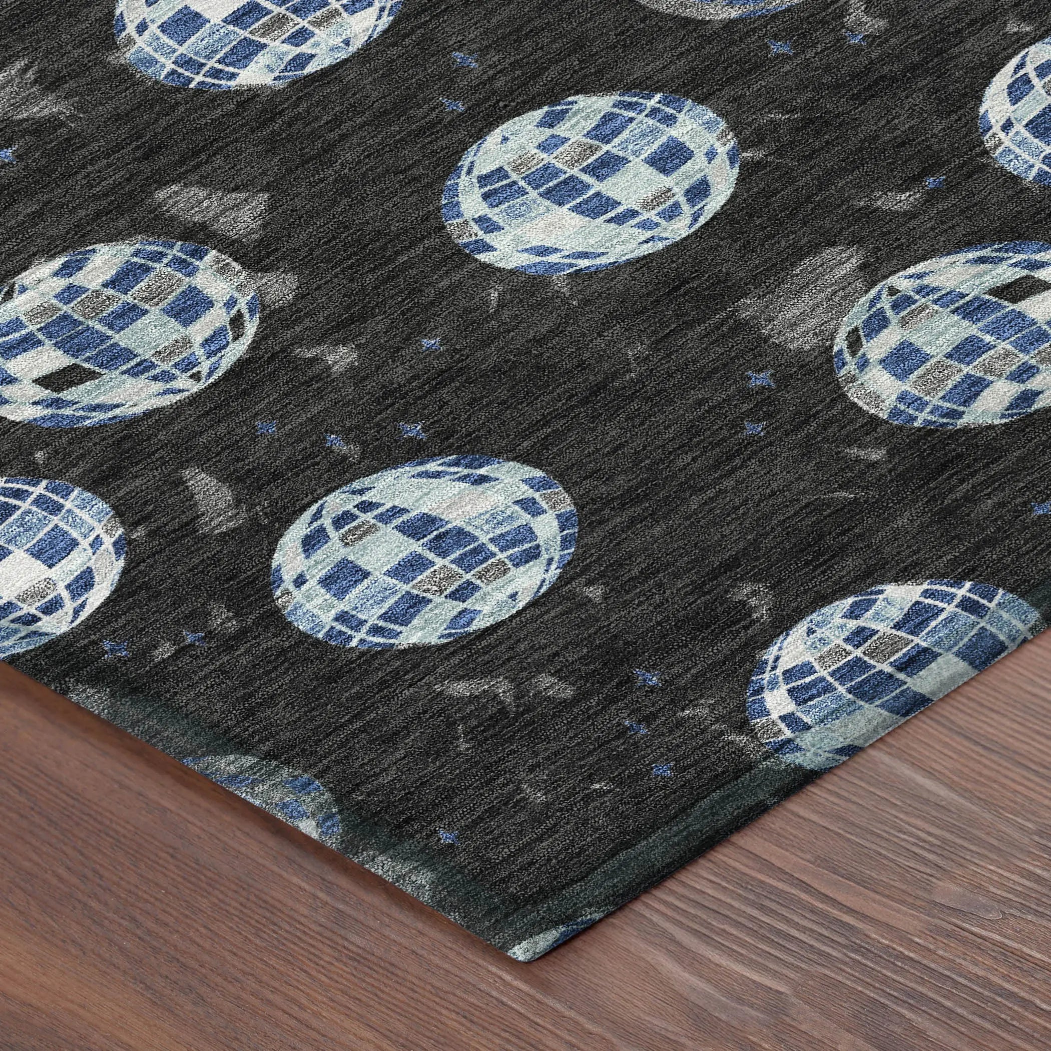 3' X 5' Black And Red Geometric Washable Indoor Outdoor Area Rug Homeroots Outdoor