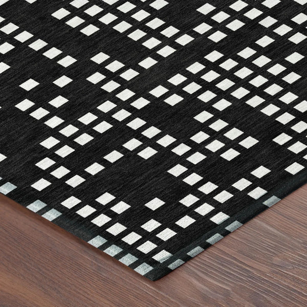 3' X 5' Black And White Abstract Washable Indoor Outdoor Area Rug Homeroots Outdoor