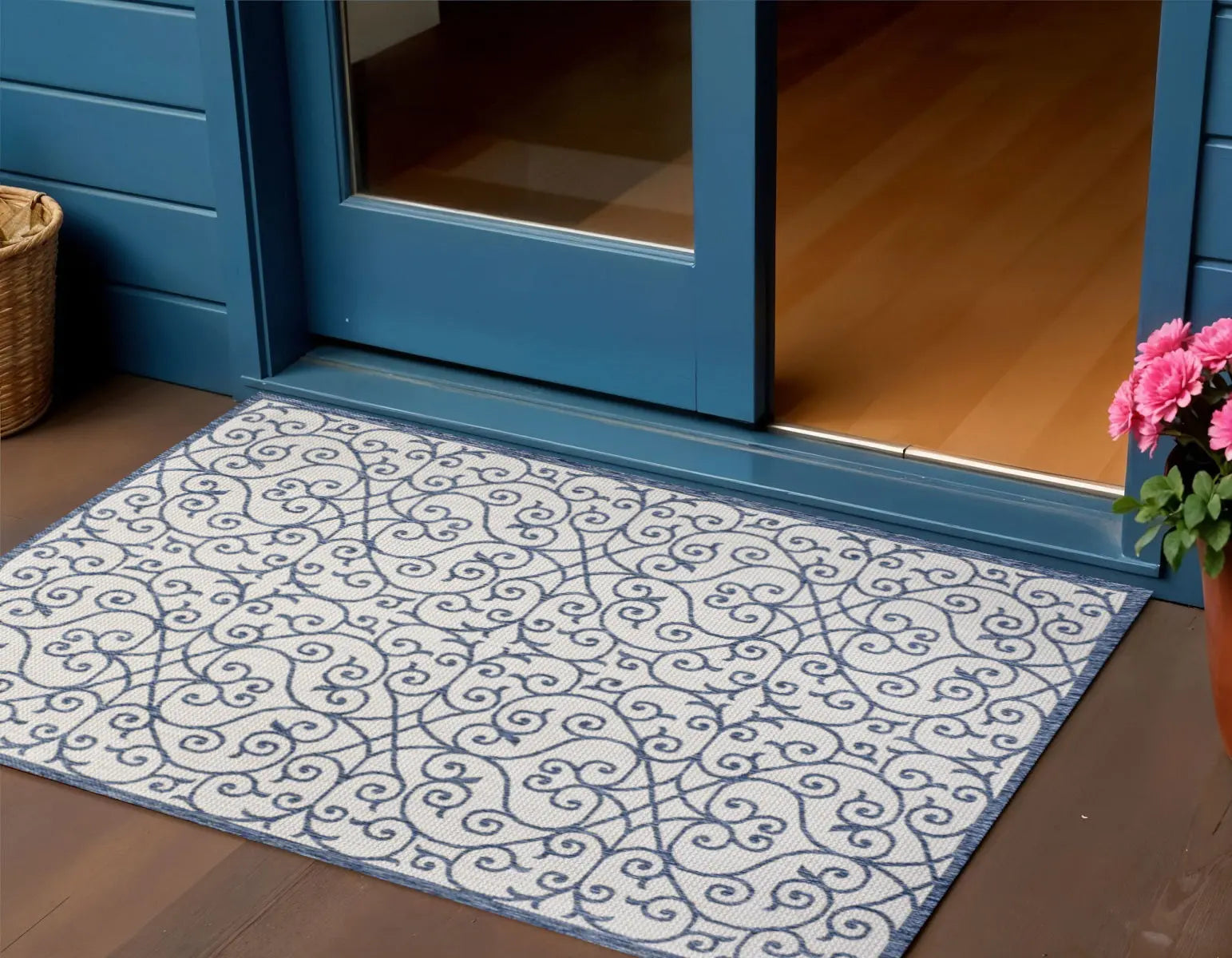 3' X 5' Blue And Cream Geometric Indoor Outdoor Area Rug Homeroots Outdoor