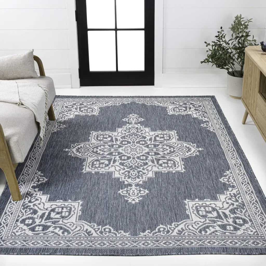 3' X 5' Blue And Cream Medallion Indoor Outdoor Area Rug Homeroots Outdoor