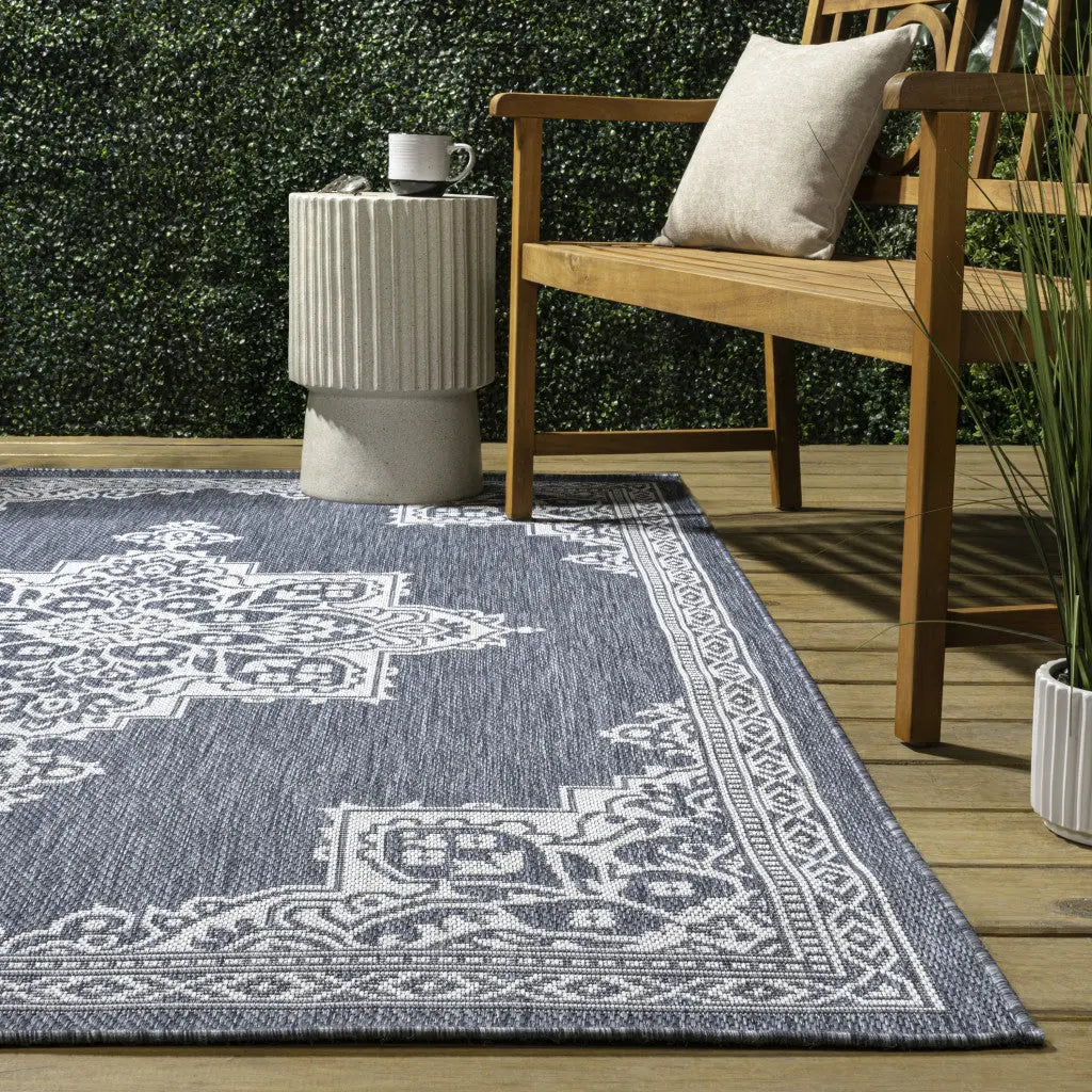 3' X 5' Blue And Cream Medallion Indoor Outdoor Area Rug Homeroots Outdoor