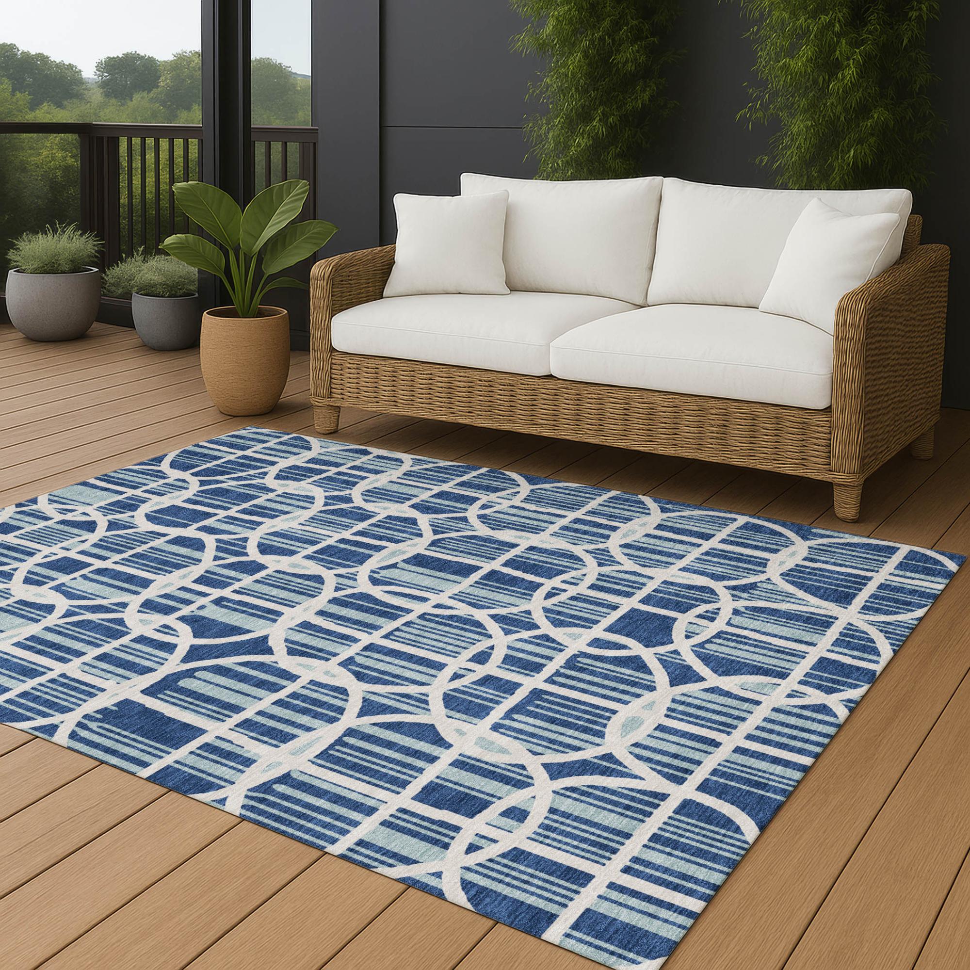 3' X 5' Blue And Silver Geometric Washable Indoor Outdoor Area Rug Homeroots Outdoor