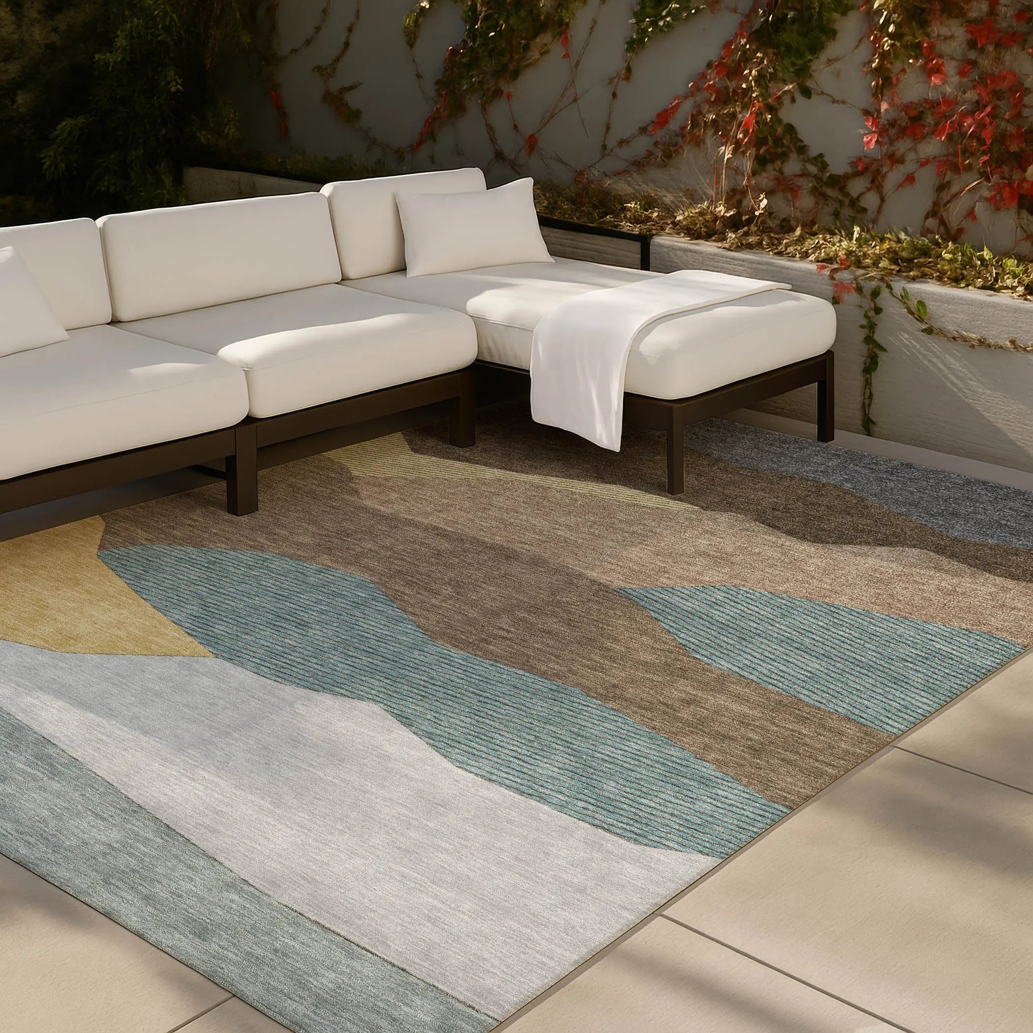 3' X 5' Brown And Gray Geometric Washable Indoor Outdoor Area Rug Homeroots Outdoor