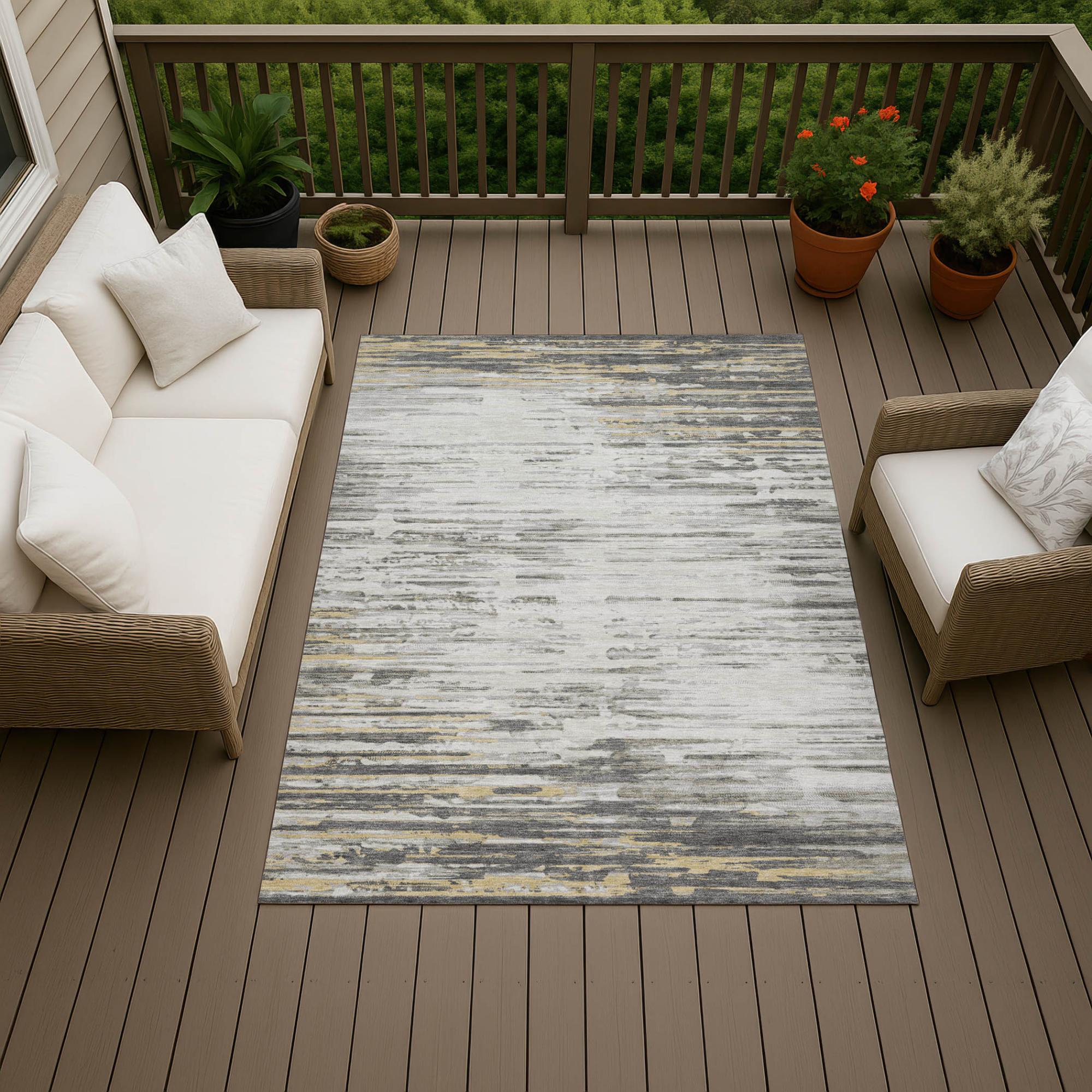 3' X 5' Gray And Ivory Abstract Washable Indoor Outdoor Area Rug Homeroots Outdoor