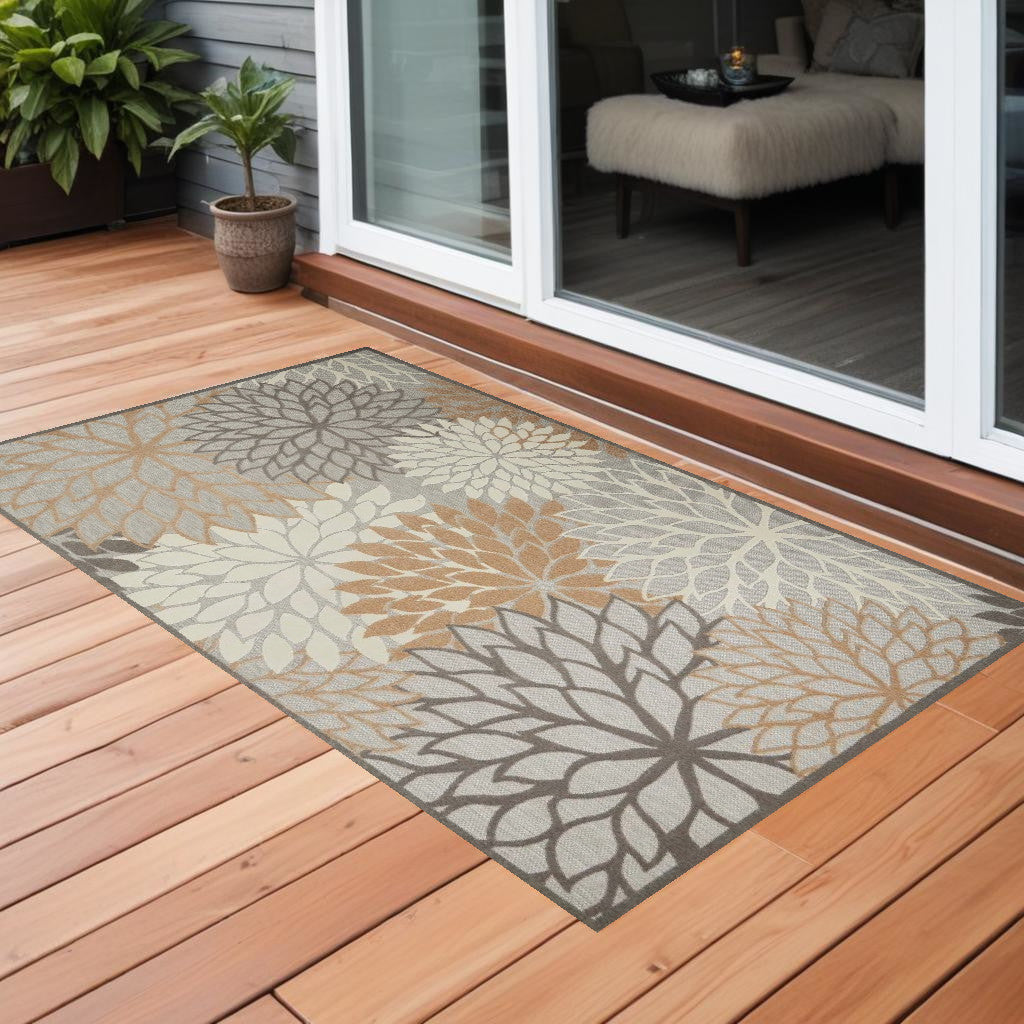 3' X 5' Gray And Ivory Indoor Outdoor Area Rug - GreatEagleInc