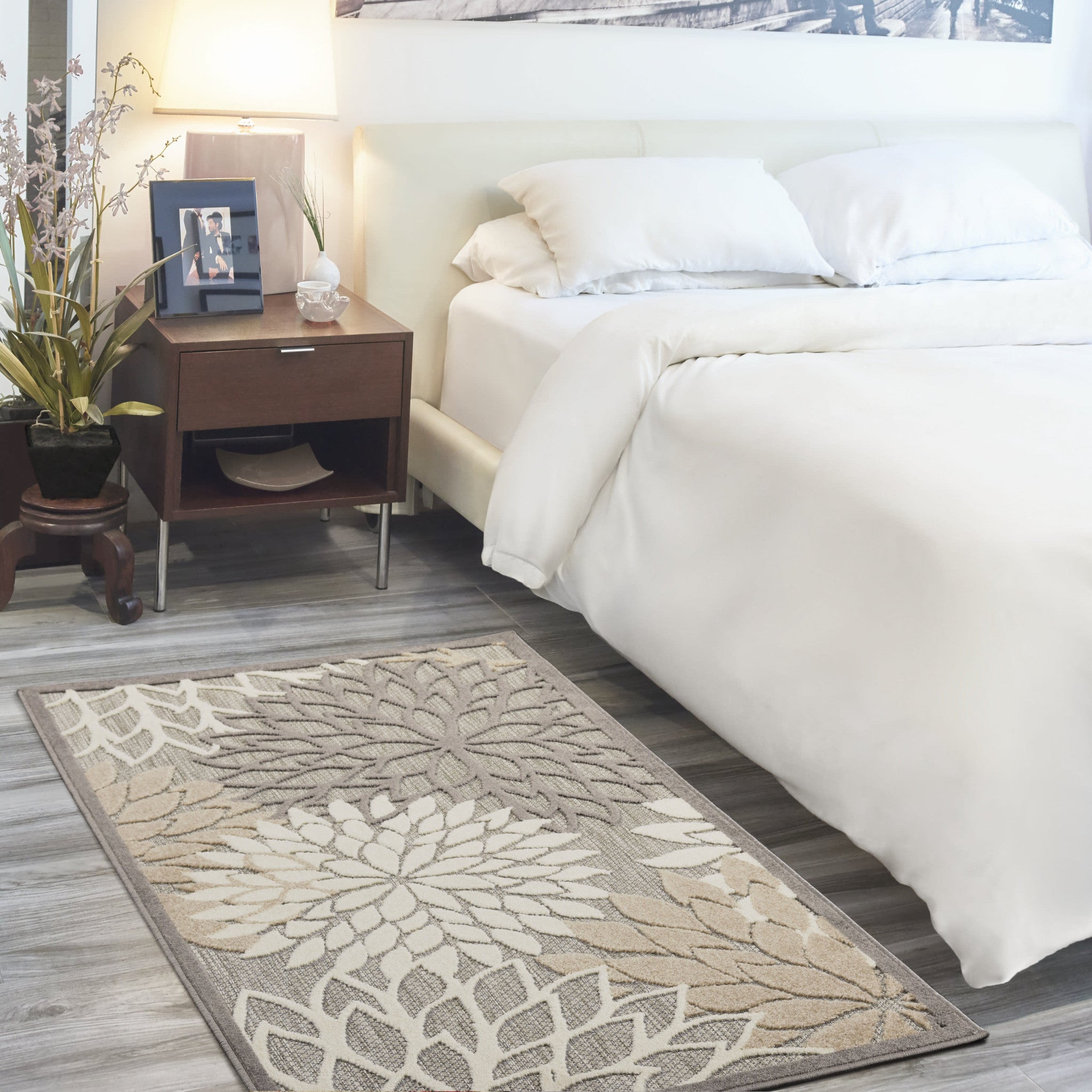 3' X 5' Gray And Ivory Indoor Outdoor Area Rug - GreatEagleInc