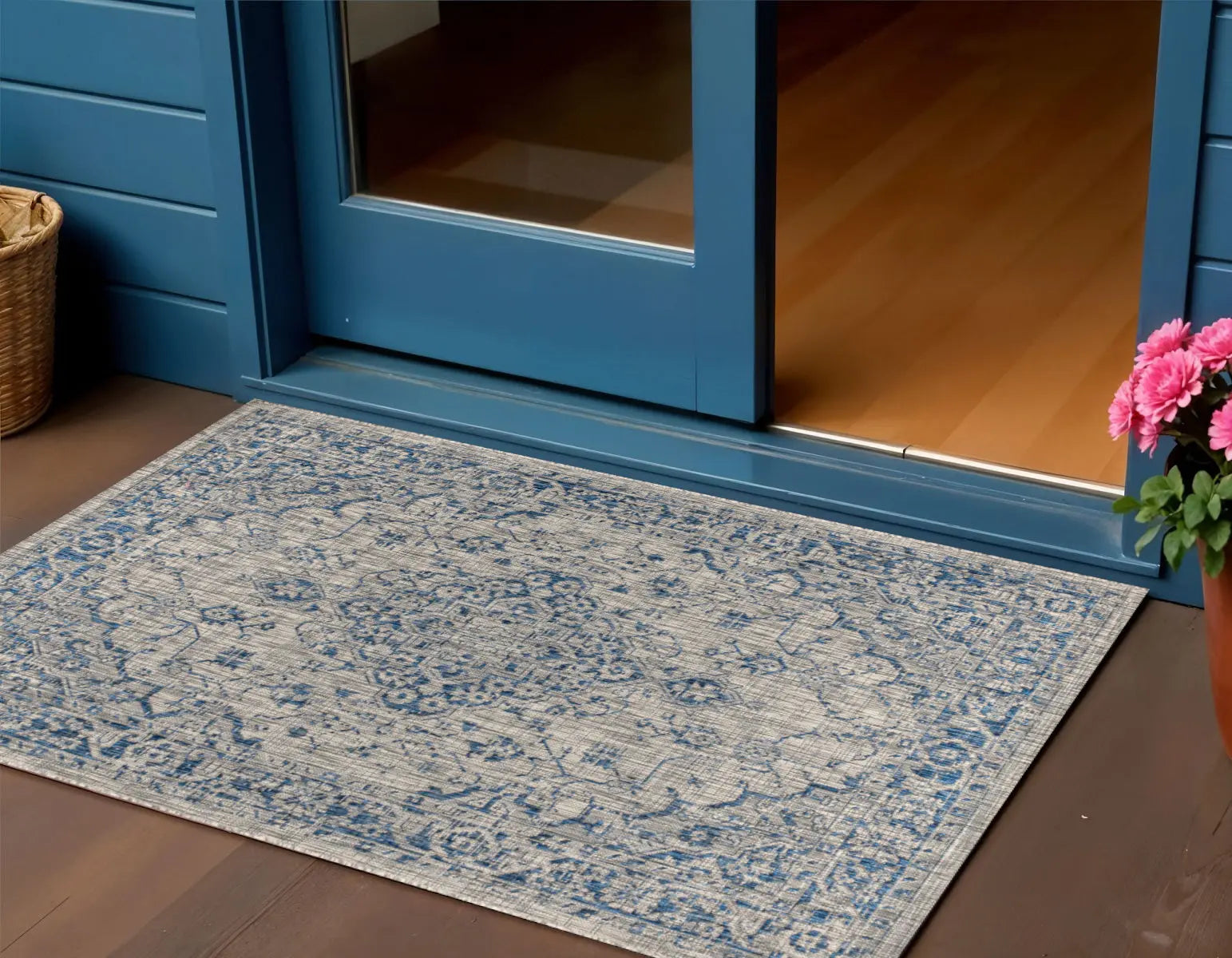 3' X 5' Gray And Navy Blue Medallion Indoor Outdoor Area Rug Homeroots Outdoor