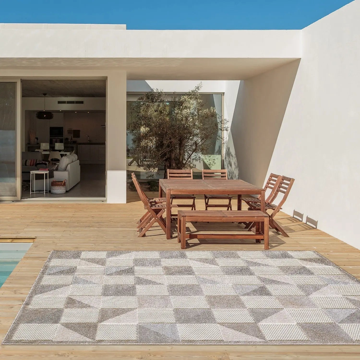 3' X 5' Gray Geometric Stain Resistant Indoor Outdoor Area Rug Homeroots Outdoor