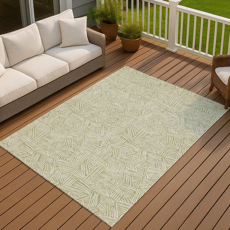 3' X 5' Green And Ivory Geometric Washable Indoor Outdoor Area Rug Homeroots Outdoor