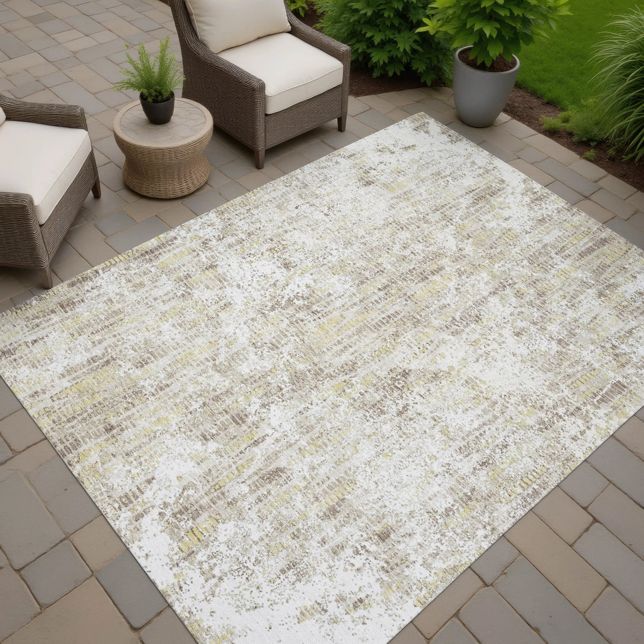 3' X 5' Ivory And Blue Abstract Washable Indoor Outdoor Area Rug Homeroots Outdoor