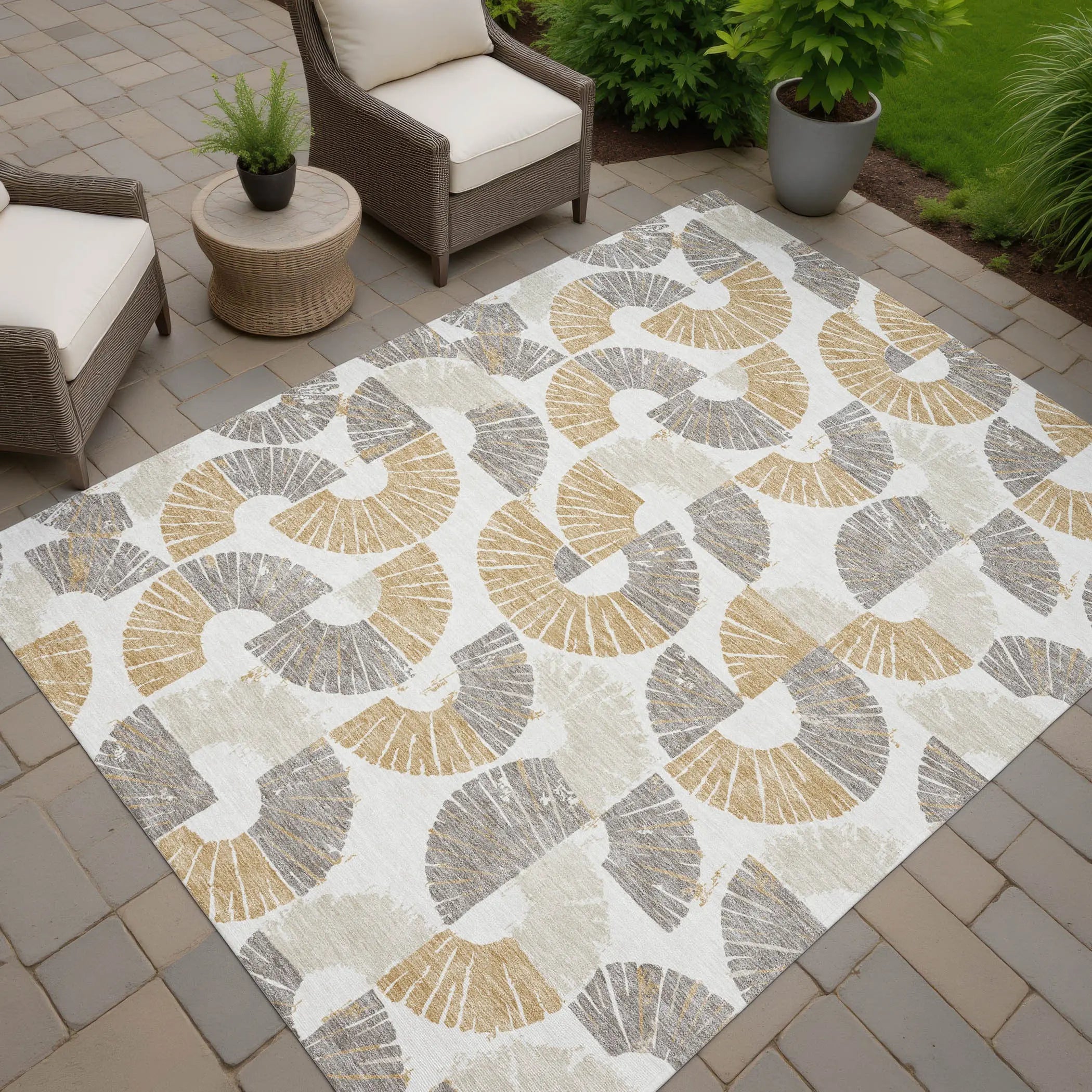 3' X 5' Ivory And Gold Geometric Washable Indoor Outdoor Area Rug Homeroots Outdoor