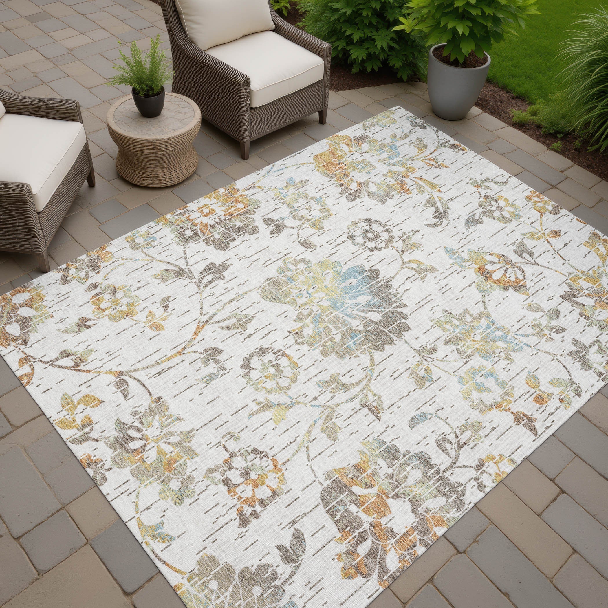 3' X 5' Ivory And Linen Floral Washable Indoor Outdoor Area Rug Homeroots Outdoor
