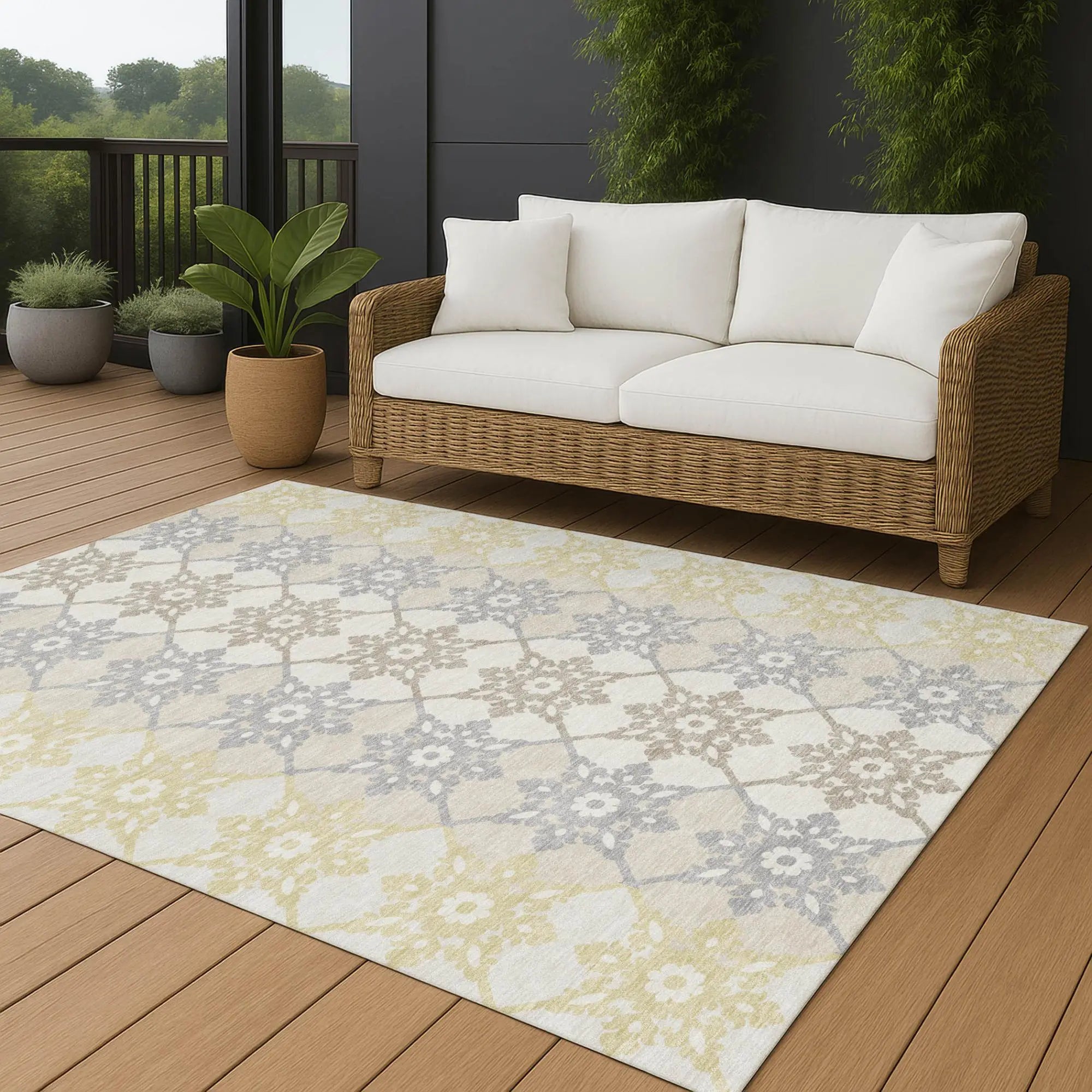 3' X 5' Ivory And Silver Floral Medallion Washable Indoor Outdoor Area Rug Homeroots Outdoor