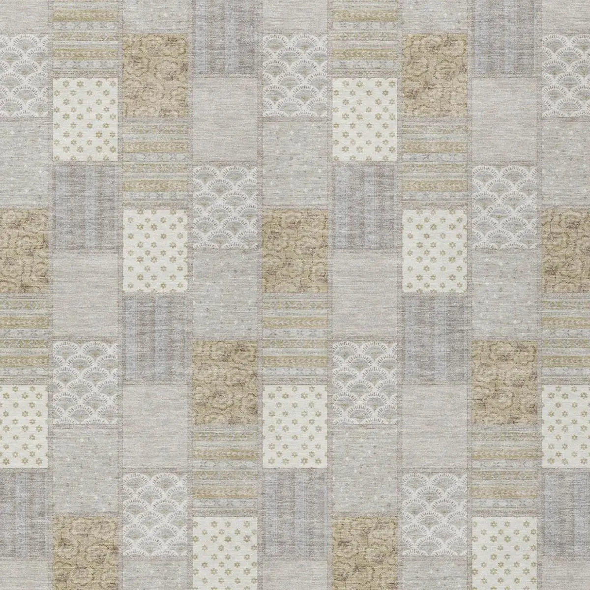 3' X 5' Ivory And Silver Patchwork Washable Indoor Outdoor Area Rug Homeroots Outdoor