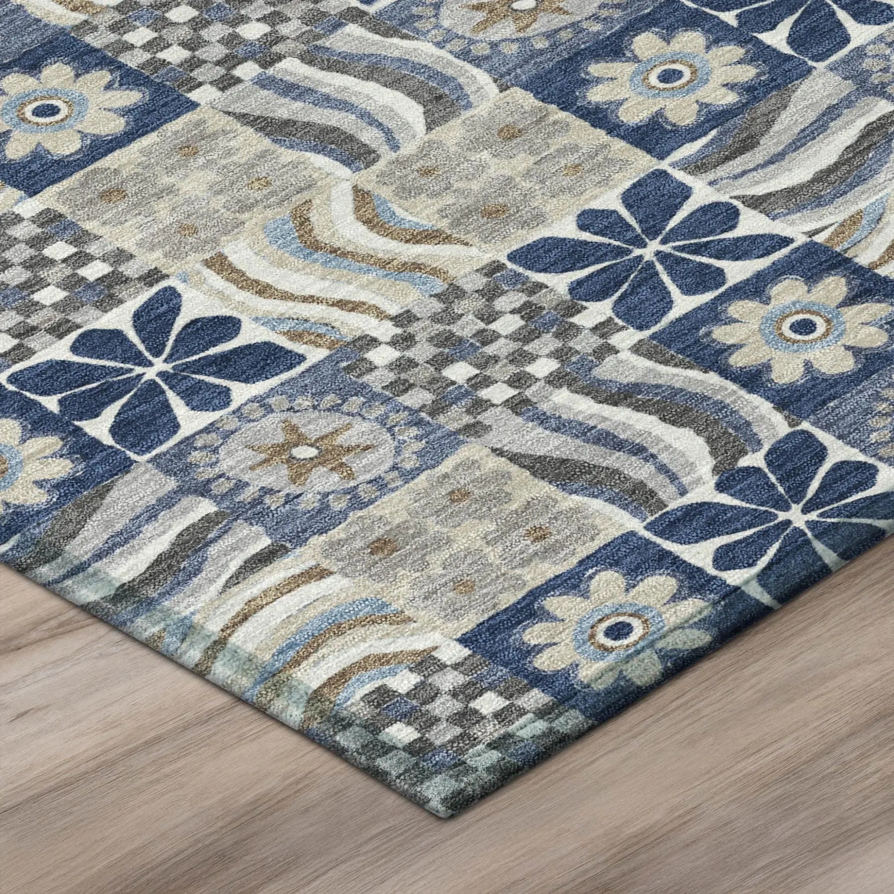 3' X 5' Navy Blue And Blue Floral Washable Indoor Outdoor Area Rug Homeroots Outdoor