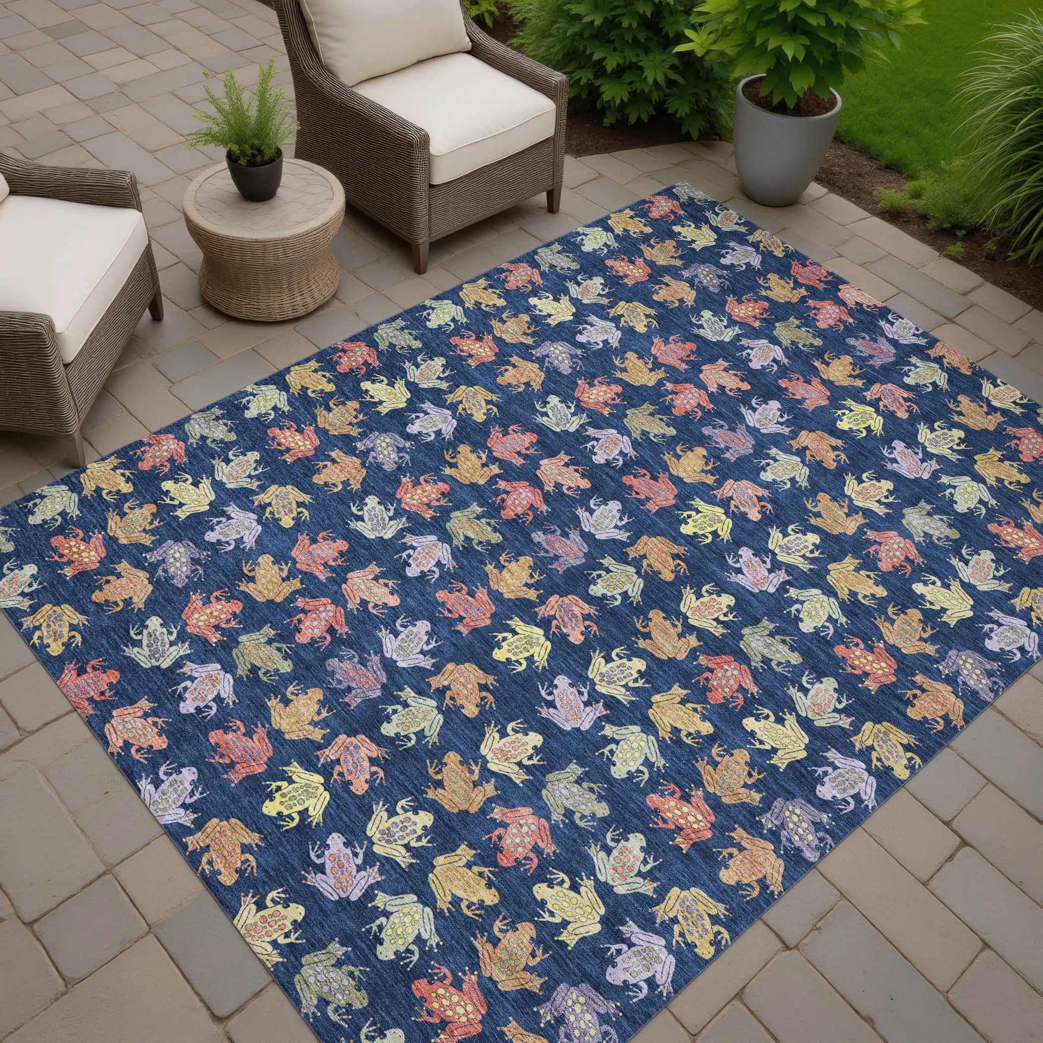 3' X 5' Navy Blue And Blue Geometric Washable Indoor Outdoor Area Rug Homeroots Outdoor