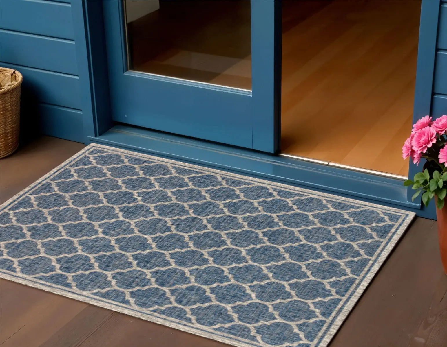 3' X 5' Navy Blue And Gray Geometric Indoor Outdoor Area Rug Homeroots Outdoor