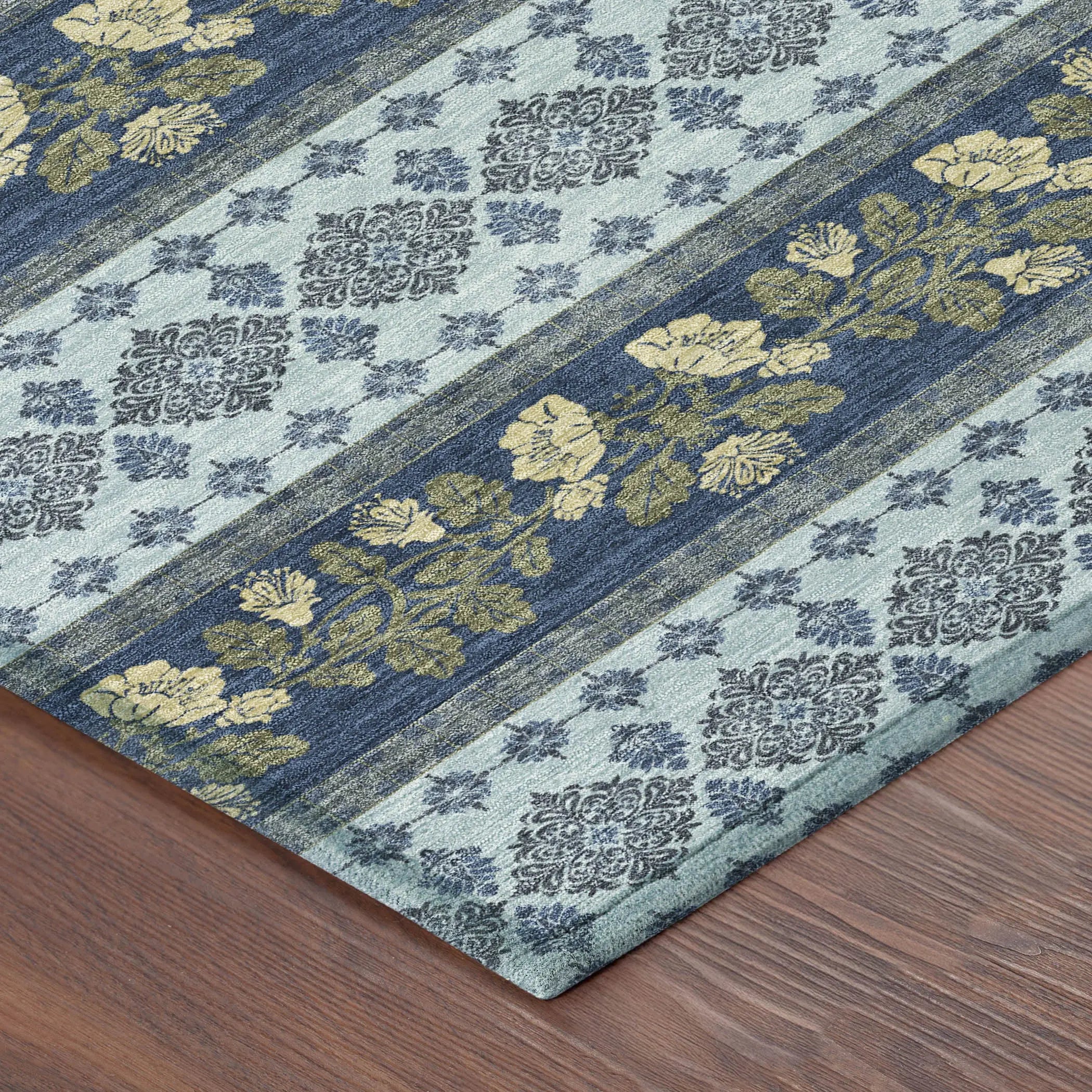 3' X 5' Navy Blue And Sky Blue Striped Washable Indoor Outdoor Area Rug Homeroots Outdoor