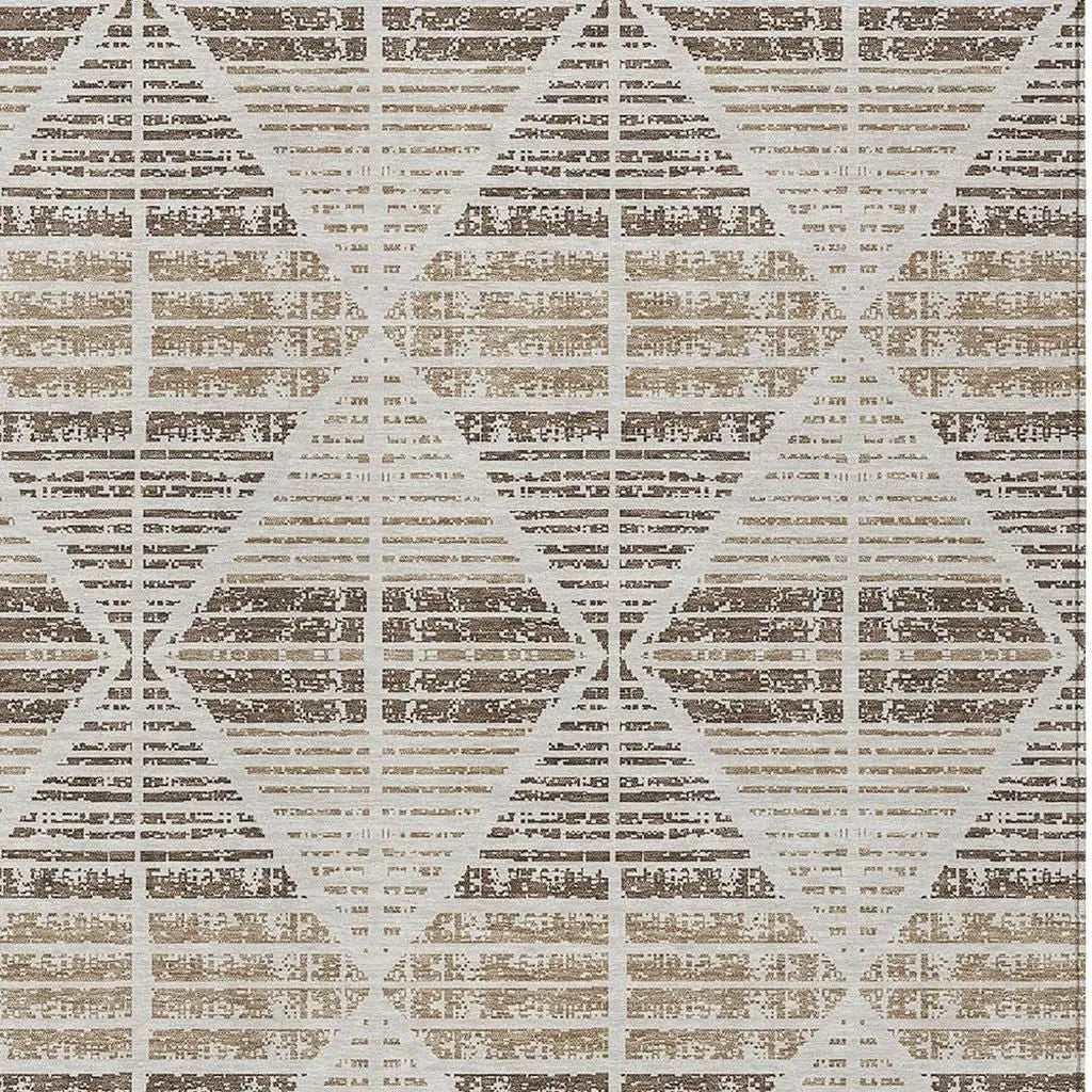 3' X 5' Pearl And Navy Blue Geometric Washable Indoor Outdoor Area Rug Homeroots Outdoor