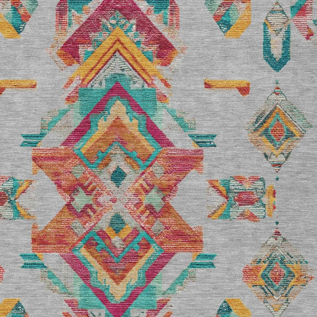 3' X 5' Silver And Ivory Tribal Washable Indoor Outdoor Area Rug Homeroots Outdoor
