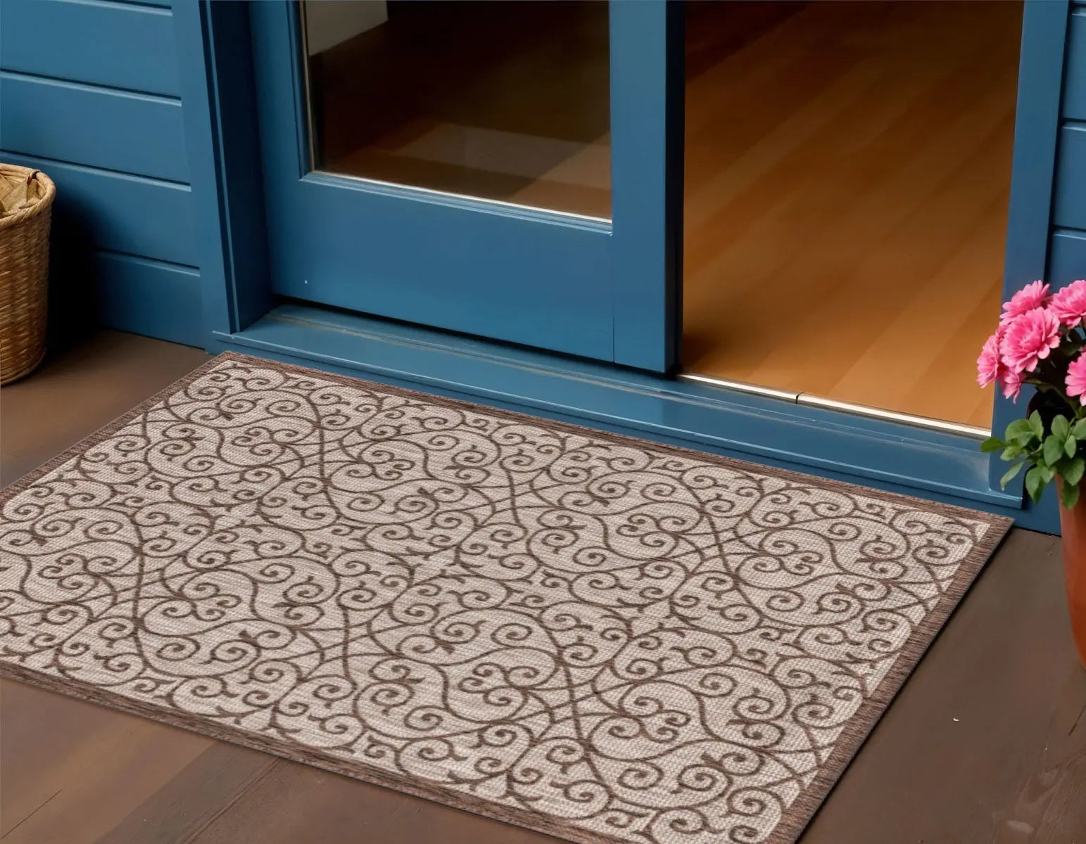 3' X 5' Taupe And Espresso Geometric Indoor Outdoor Area Rug Homeroots Outdoor