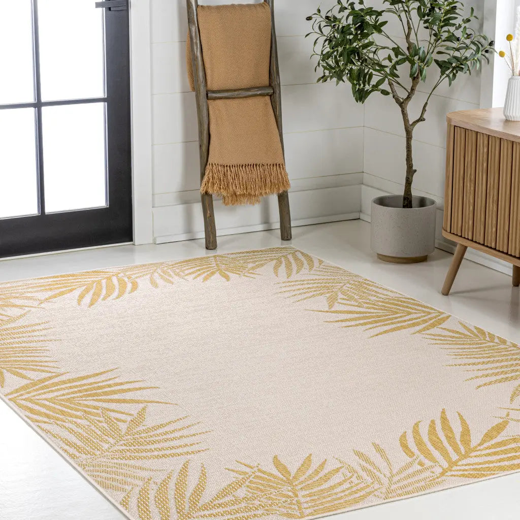 3' X 5' Yellow And Cream Floral Indoor Outdoor Area Rug Homeroots Outdoor