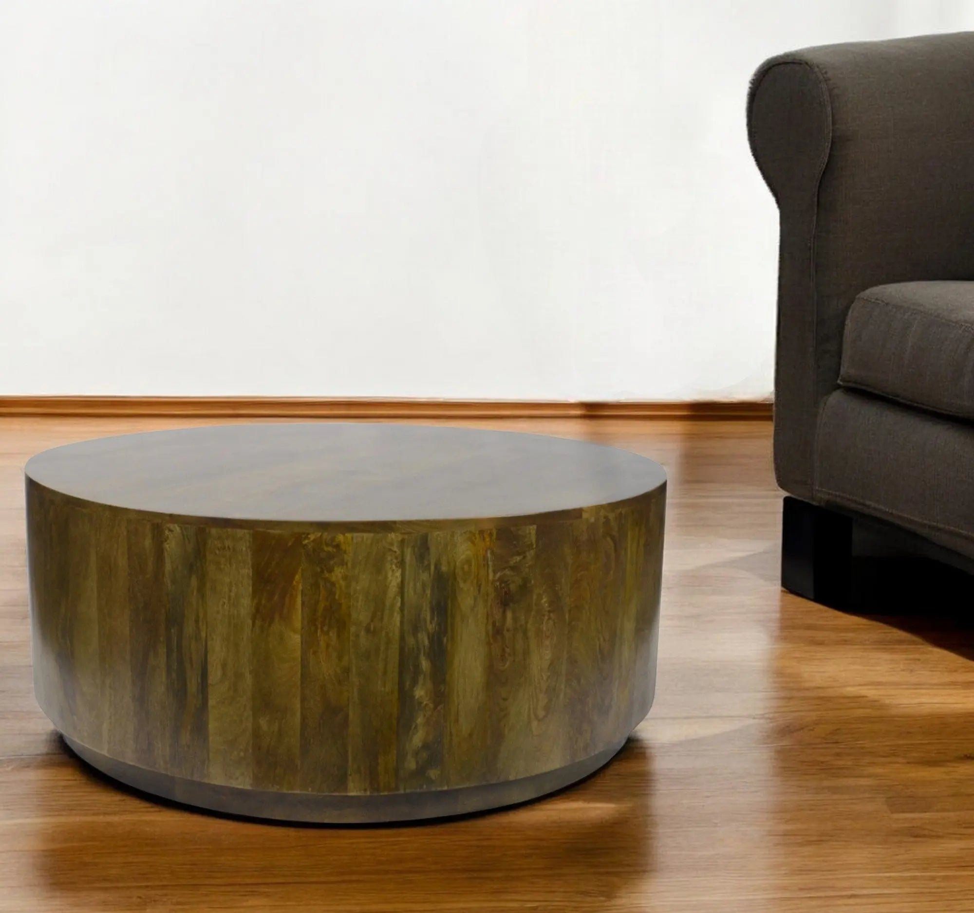 42" Brown Solid Wood Round Coffee Table Homeroots Living Room