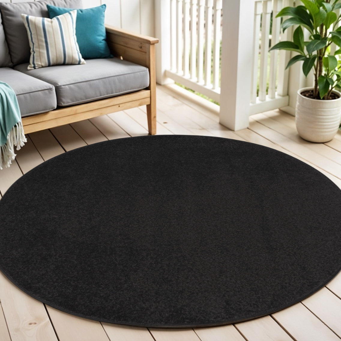 4' Black Round Indoor Outdoor Area Rug - GreatEagleInc