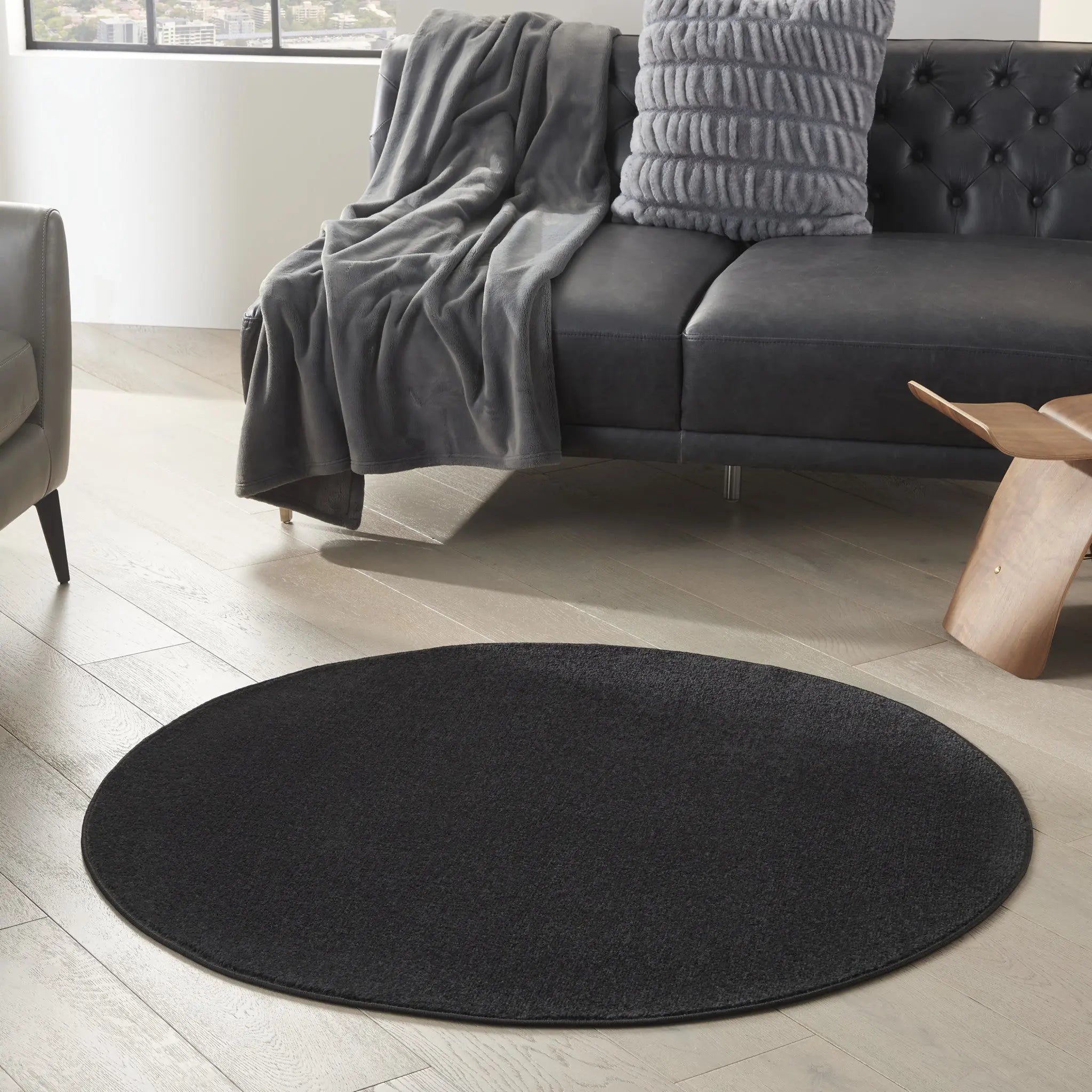 4' Black Round Indoor Outdoor Area Rug - GreatEagleInc