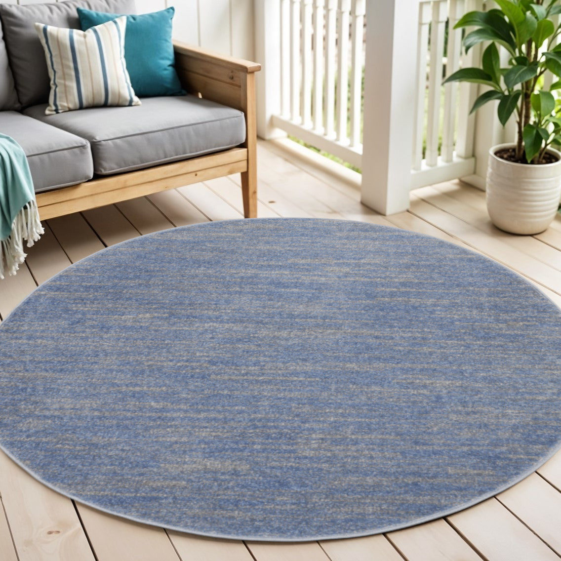 4' Blue And Gray Round Indoor Outdoor Area Rug - GreatEagleInc