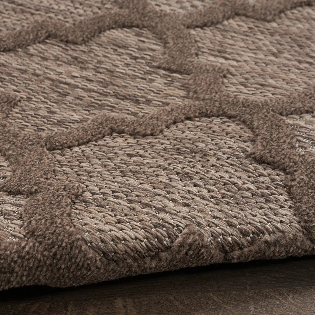 4' Dark Brown And Light Brown Round Geometric Indoor Outdoor Area Rug Homeroots Outdoor