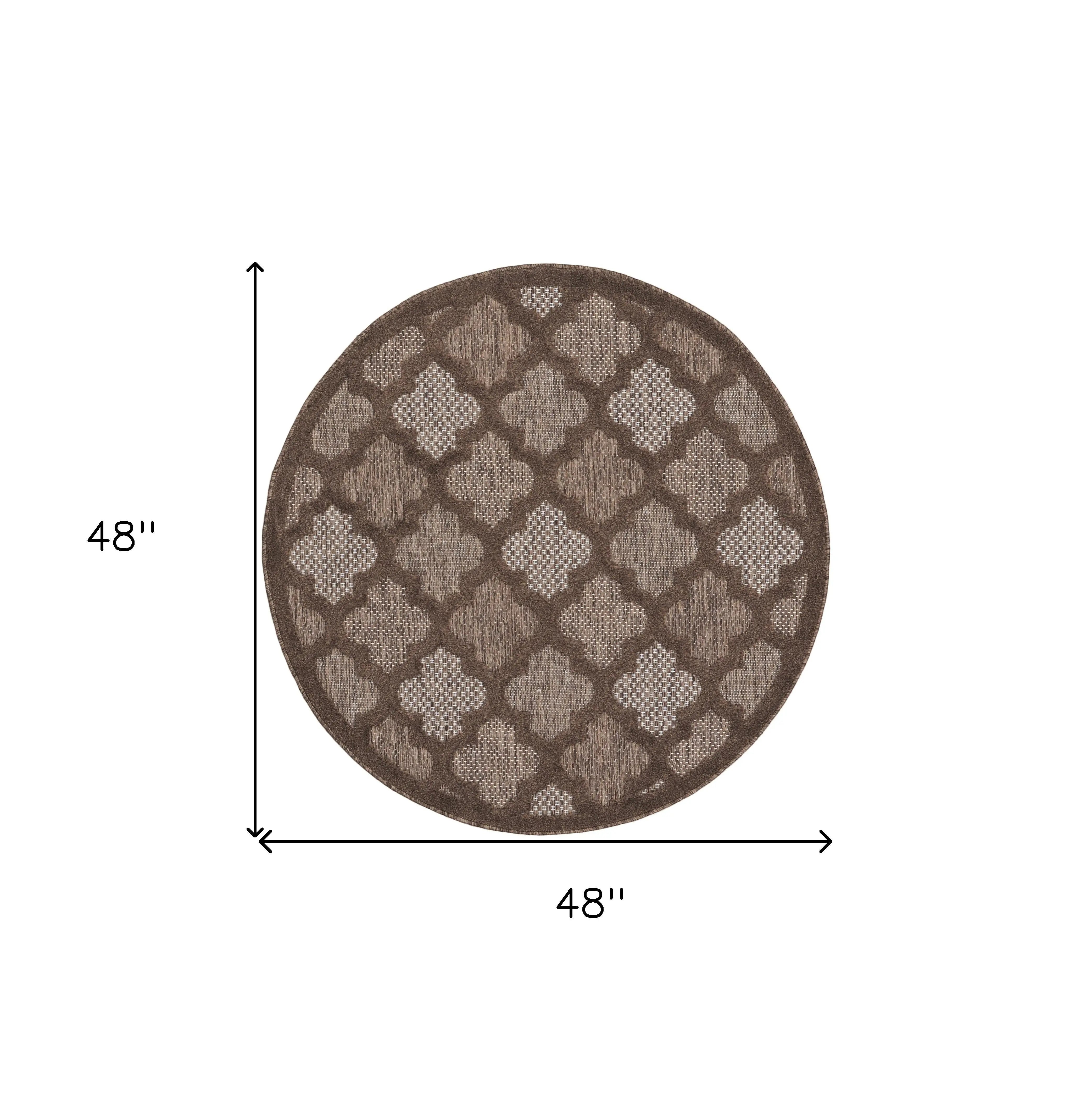 4' Dark Brown And Light Brown Round Geometric Indoor Outdoor Area Rug Homeroots Outdoor