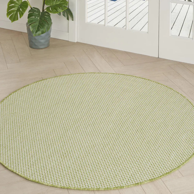 4' Ivory And Green Round Geometric Indoor Outdoor Area Rug Homeroots Outdoor