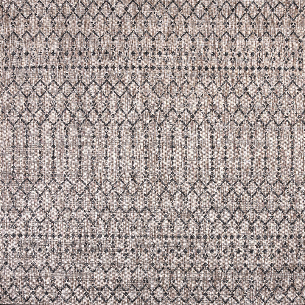 4' Natural And Black Square Trellis Indoor Outdoor Area Rug - GreatEagleInc
