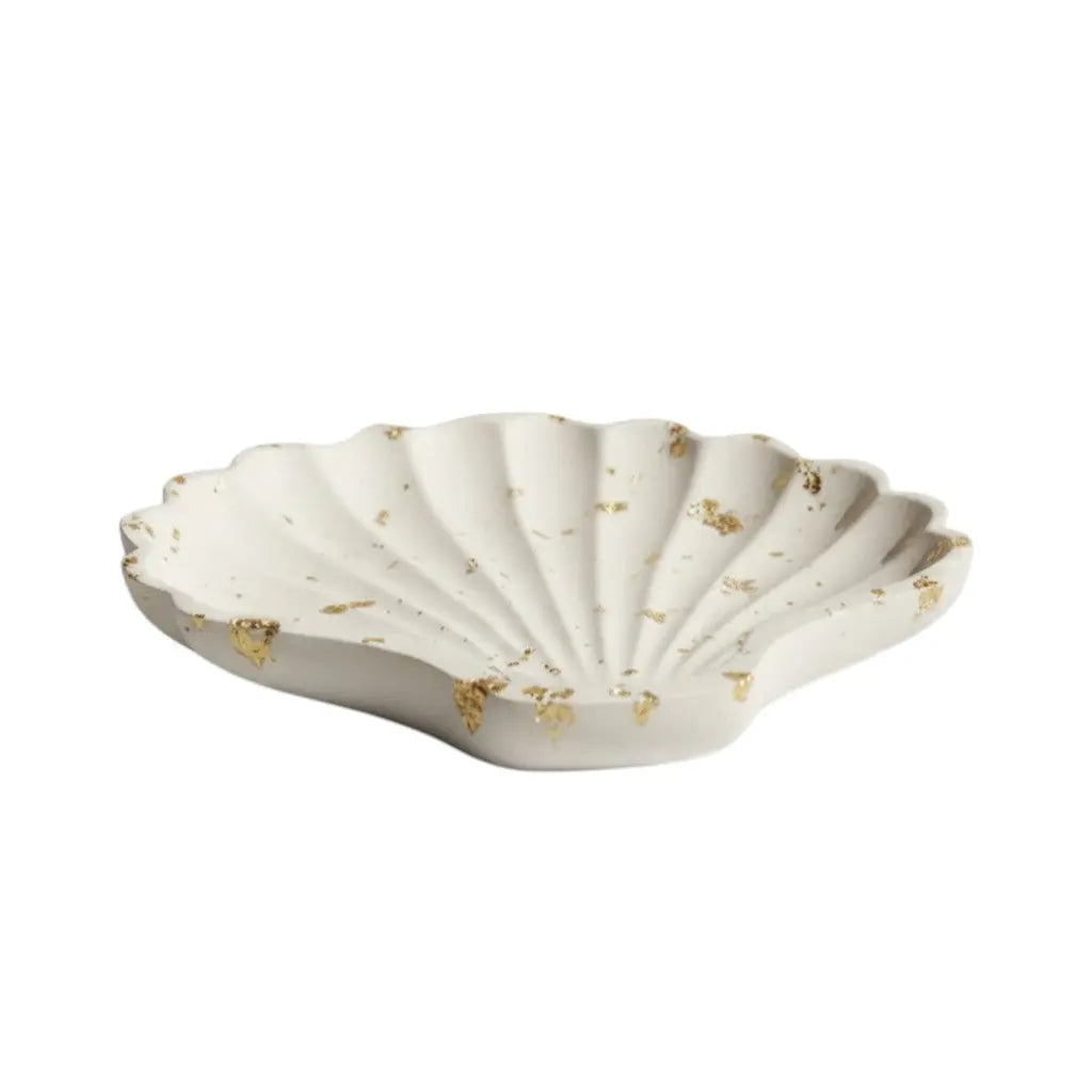 4" White And Gold Resin Handmade Seashell Trinket Tray Homeroots Kitchen & Dining