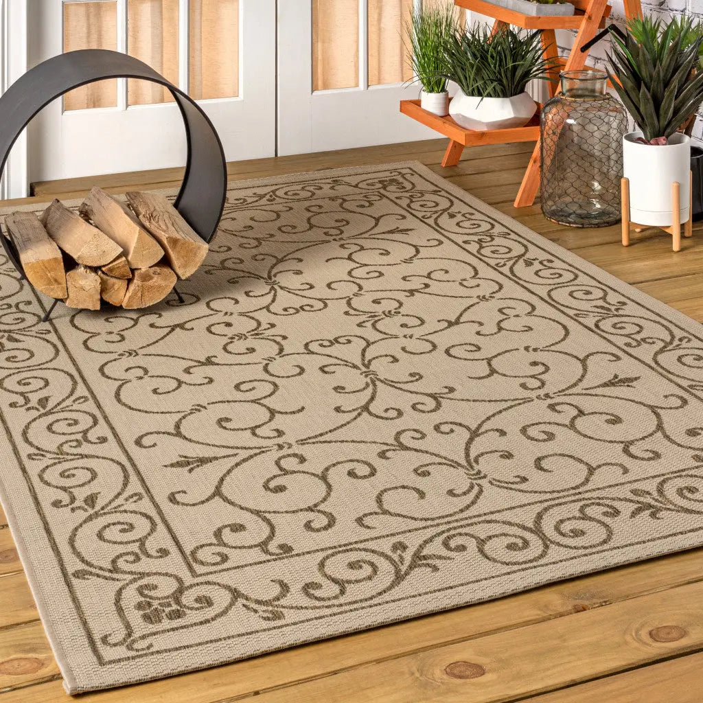 4' X 6' Beige And Brown Medallion Indoor Outdoor Area Rug Homeroots Outdoor