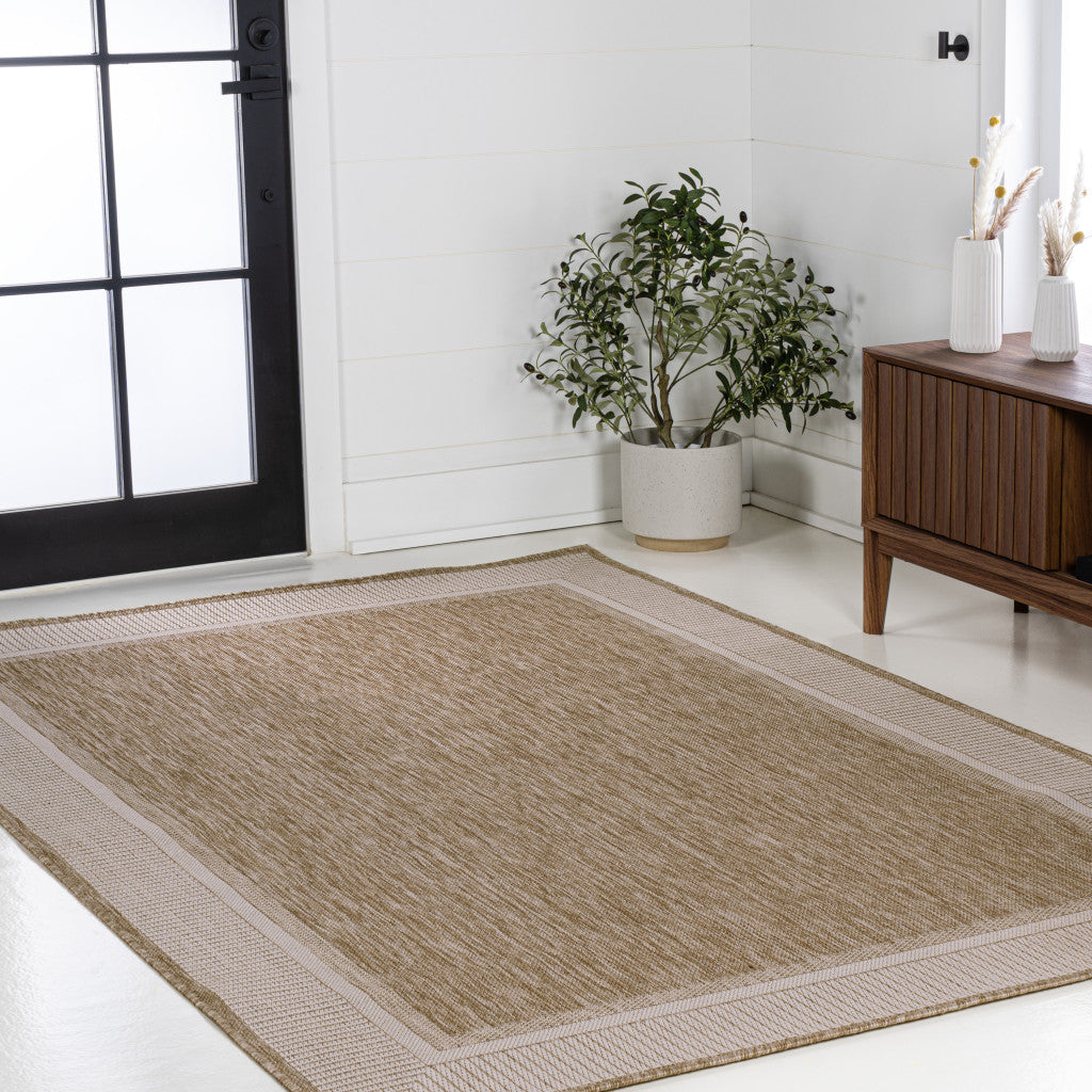 4' X 6' Beige And Cream Indoor Outdoor Area Rug - GreatEagleInc
