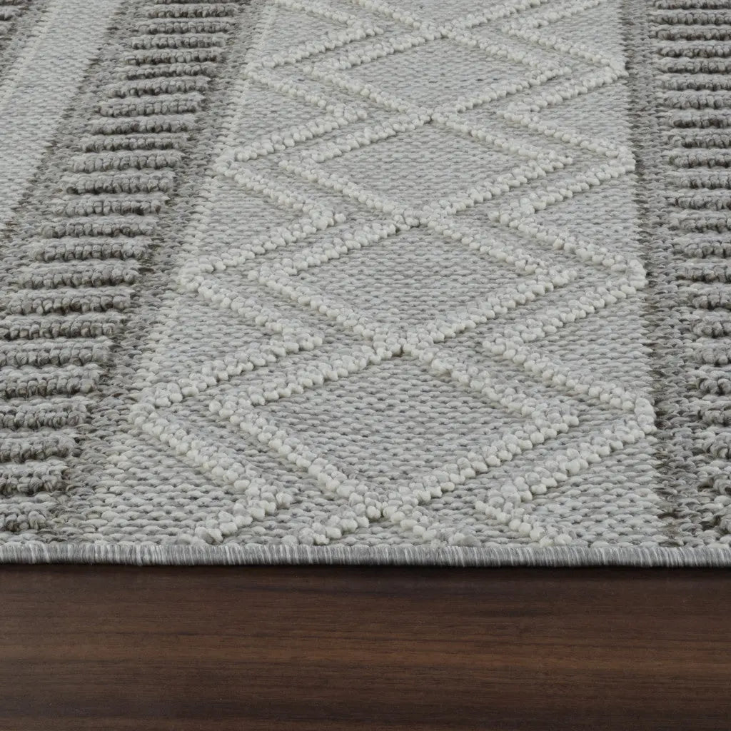 4' X 6' Beige And Gray Striped Distressed Indoor Outdoor Area Rug - GreatEagleInc