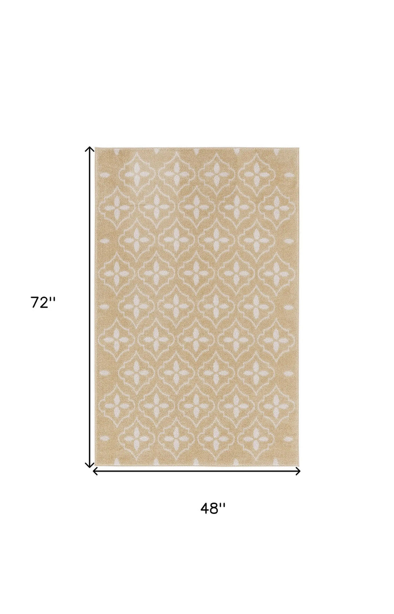 4' X 6' Beige And Ivory Geometric Indoor Outdoor Area Rug Homeroots Outdoor